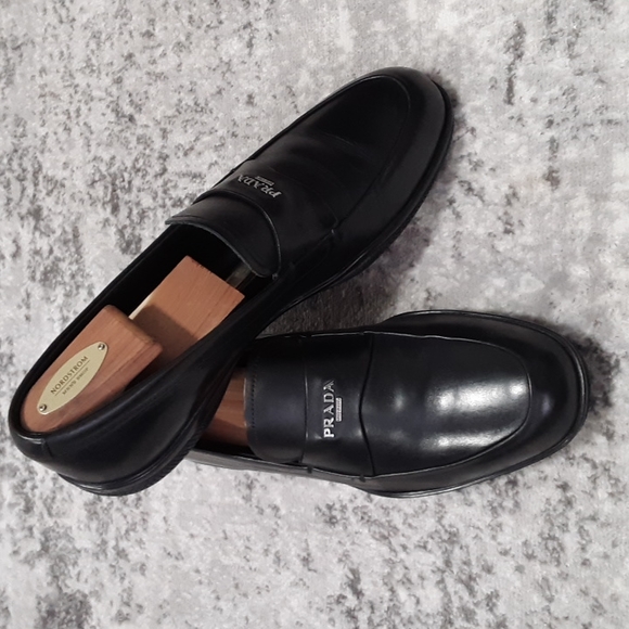 🔥🔥PRADA Men's logo loafers black size 8 US MSRP $695🔥🔥 - Picture 3 of 11